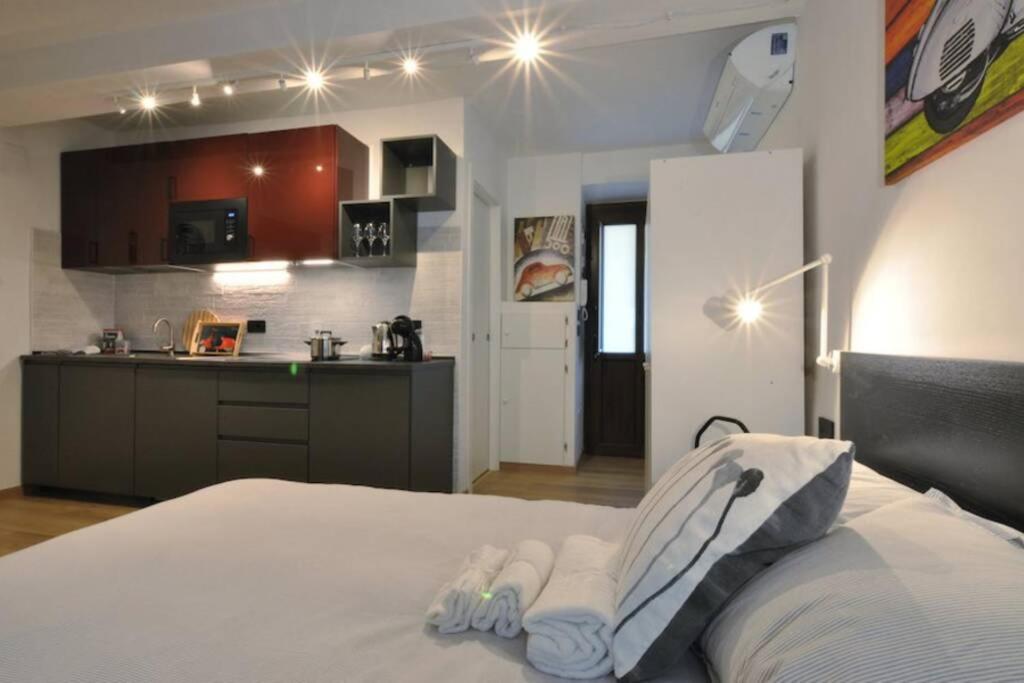 Special 10 - Comfort And Style In The Heart Of Historic Turin Center Екстер'єр фото